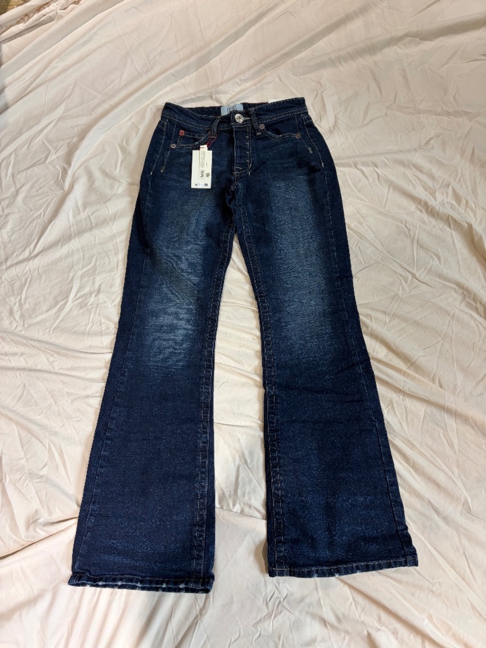 BDG Teo Relaxed Low-Rise Button Fly Flare Jeans Dark wash